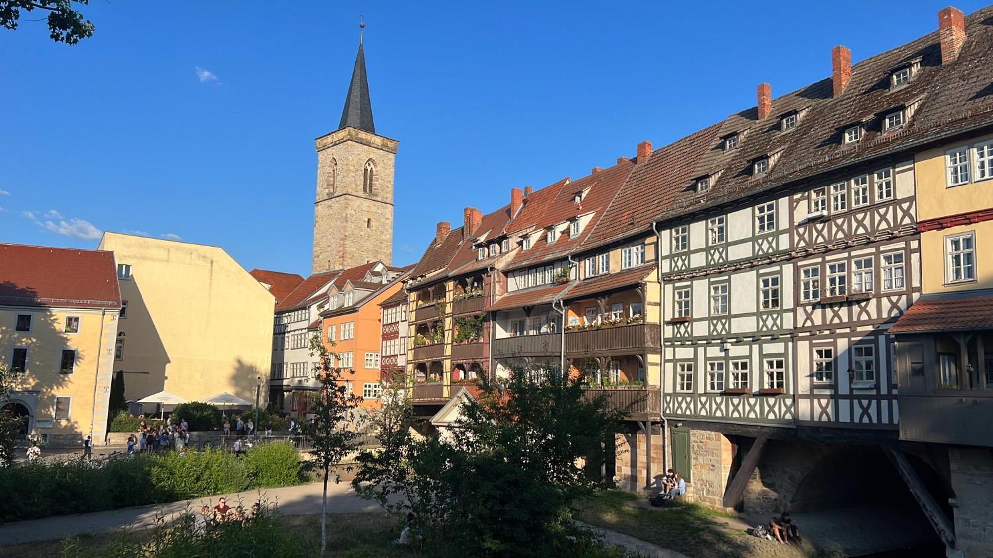 Ferienwohnung Schildblick Modernes Apartment Direkt In Der Altstadt Von Erfurt Nahe Der Kraemerbruecke - Beste Innenstadtlage Εξωτερικό φωτογραφία