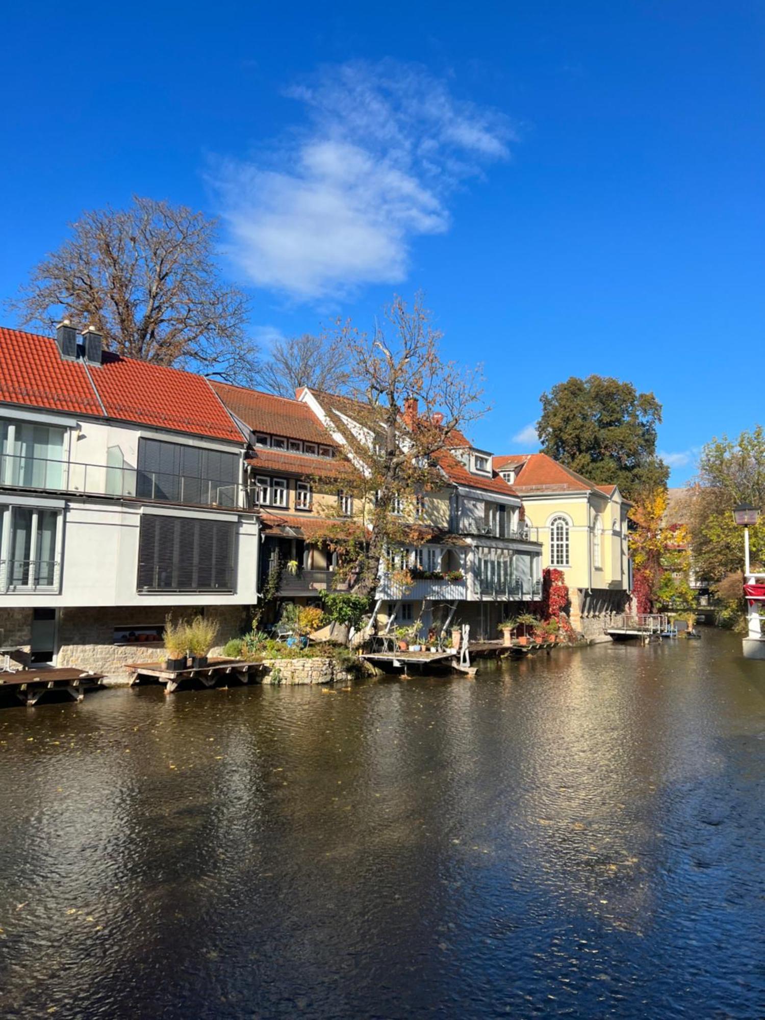 Ferienwohnung Schildblick Modernes Apartment Direkt In Der Altstadt Von Erfurt Nahe Der Kraemerbruecke - Beste Innenstadtlage Εξωτερικό φωτογραφία